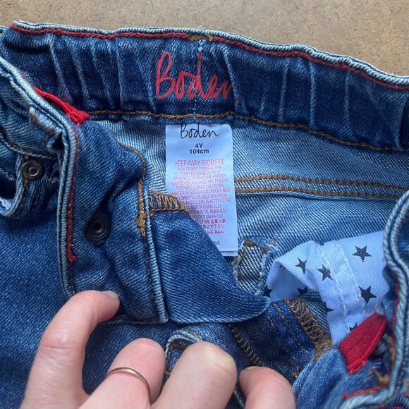 Mini Boden Embroidered Floral Jeans Girls Size 4Y - Picture 3 of 5